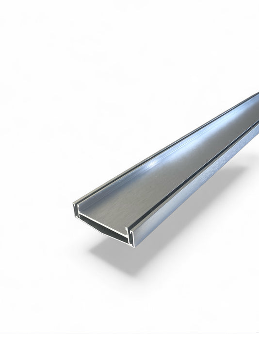 RENOX ALUMINIUM TILE-INSERT ‘V’ DRAIN - SILK SILVER